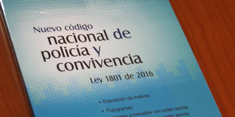 codigo-policia-convivencia-juan-rivadeneira-1509241673.jpg