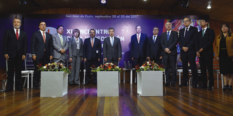 /sites/default/files/node/deflt/field_image/1970-01/sociales-01476presidencia-1509241606.jpg