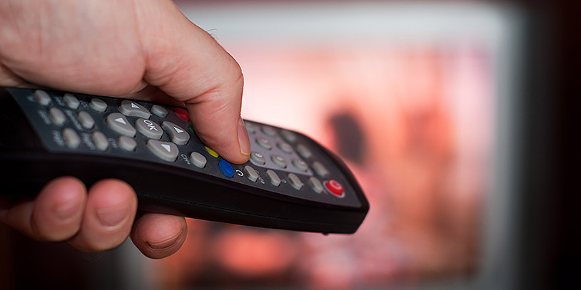 /sites/default/files/node/deflt/field_image/1970-01/television-control-adultosbig-1509241726.jpg