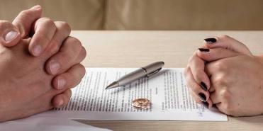 Sanción por ocultamiento de bienes de la sociedad conyugal también recae sobre herederos que actúen con dolo (Shutterstock)