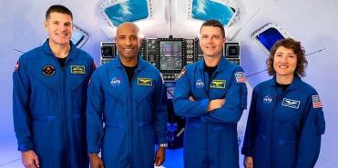 ¿El primer niño humano extraterrestre? Retos del Derecho ante la colonización lunar(NASA)