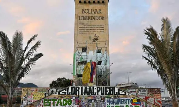 protestas-paronacional-heroes(alcaldia).jpg