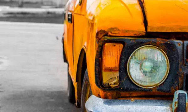 vehiculo-abandono-patios(freepik).jpg