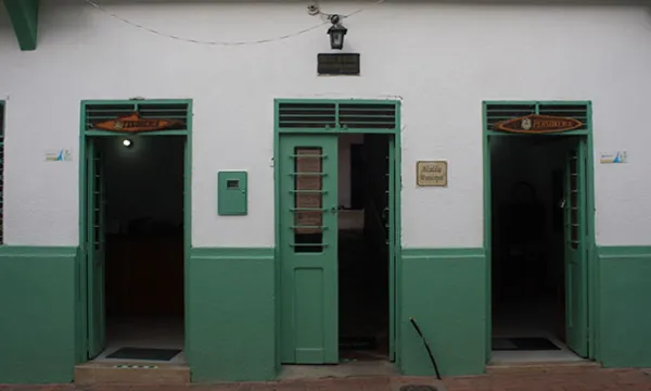 Alcalde puede residir en un municipio diferente (José Patiño)