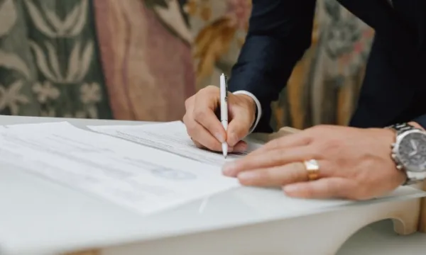 Actualizan tarifas notariales para este 2021(Freepik)