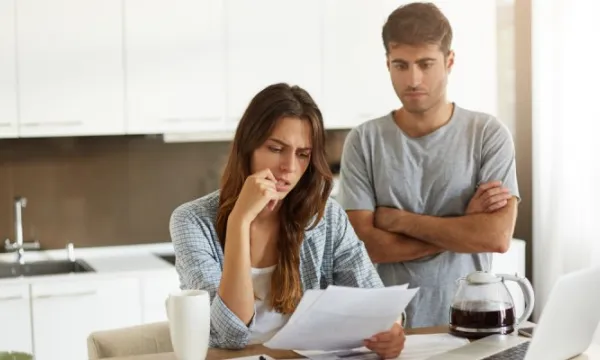 Prestadores de servicios públicos domiciliarios deben seguir reglas aplicables al derecho fundamental de petición (Freepik)