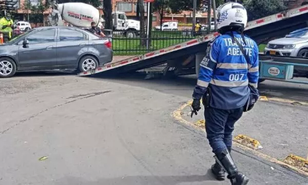 Reconocimiento de la dotación en dinero solo procede cuando el empleado se retira del servicio (Alcaldía)