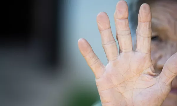 Ordenan reconocer pensión de vejez a persona sin estatus pensional (Freepik)