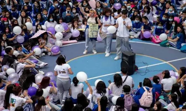 Menores de edad pueden ser convocados a participar en manifestaciones, marchas y plantones (Alcaldía)