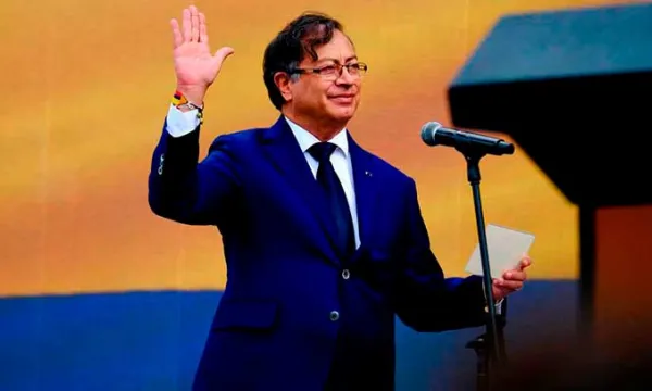 GUSTAVO-PETRO-PRESIDENTE(PRESIDENCIA-NELSON-CARDENAS)