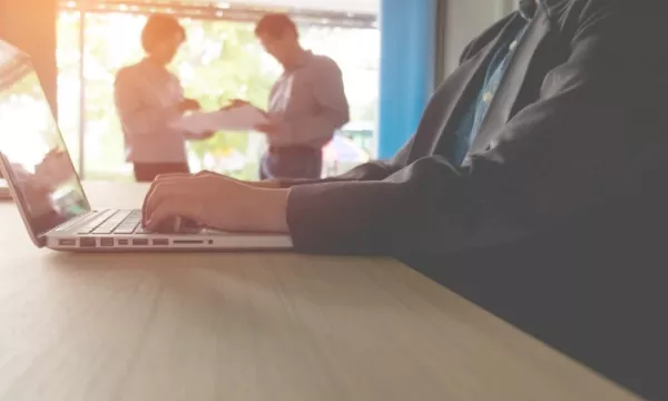 SAS pueden pactar en sus estatutos el derecho de inspección permanente (Freepik)