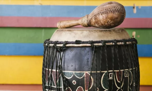 instrumento-producto-música(freepik).jpg