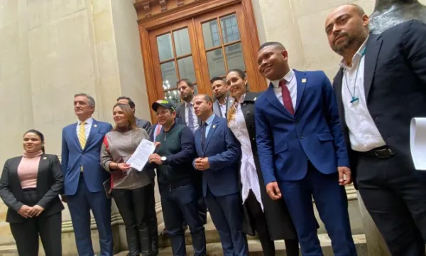 radican-mocion-de-censura.jpg