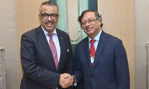 Petro-y-presidente-OMS-2023(presidencia).jpg