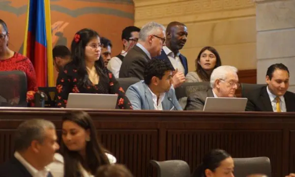 Publican proyecto que reduciría el receso legislativo en el Congreso