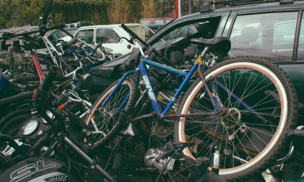 Bicicletas abandonadas en patios serán entregadas a las autoridades territoriales (Flickr)