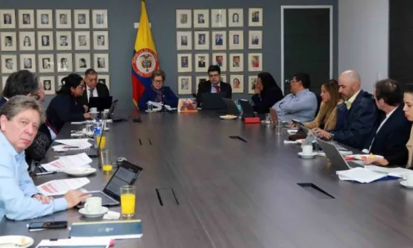 ‘Cónclave’ entre el Gobierno y los gremios para concertar reforma laboral (Mintrabajo)