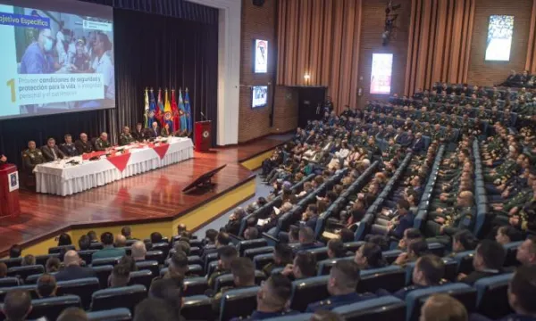 politica-de-seguridad(prensa-mindefensa_23)
