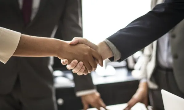 modificaciones-contrato-laboral-consensuadas-23 (rawpixel)
