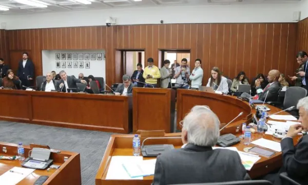 comision-cuarta-23 (camara)