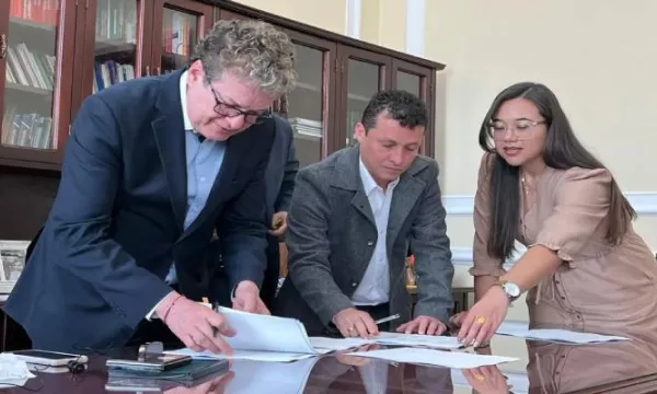 Buscan que procesos en la Comisión de Investigación y Acusación sean ágiles y transparentes (Alirio Uribe)