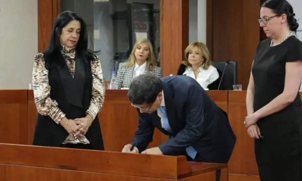 firma-memorando-2023