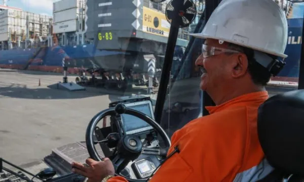 empleado-obra-horas-extra-mintrabajo(gov)