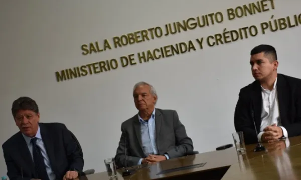 gobierno-andi-asobancaria-banrepublica(andi)