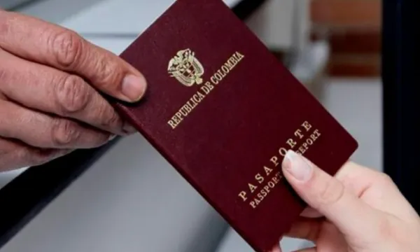 Entrega de pasaportes continuará ininterrumpidamente: Cancillería (Presidencia)