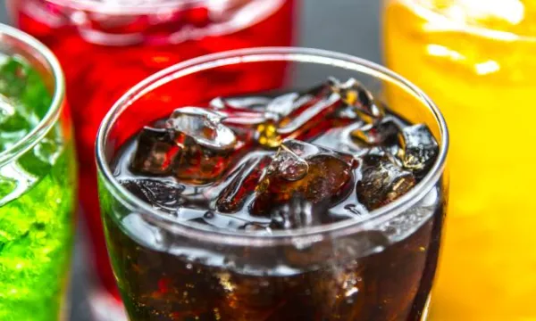 Corte Constitucional declara exequible impuesto saludable a bebidas ultraprocesadas azucaradas (Freepik)