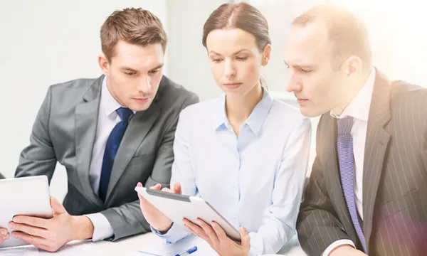 negocio-socios-acuerdo(bigstock)(6).jpg