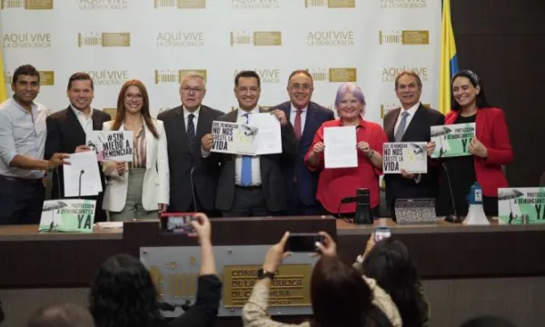 Radican proyecto de ley “Jorge Pizano” para proteger a denunciantes de corrupción (Cámara)
