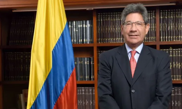 Culmina periodo del magistrado de la Corte Constitucional Alejandro Linares Cantillo