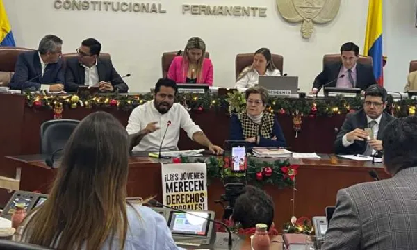 EN VIVO: Aprueban ponencia mayoritaria de la reforma laboral (Cámara)