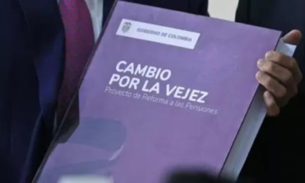 Mesa directiva del Senado anuncia segundo debate a proyecto de reforma pensional (Presidencia)
