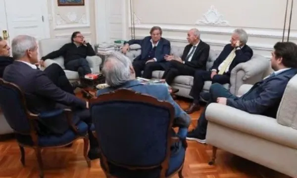 Gobierno firmó decreto que beneficiará a accionistas minoritarios del OPA
