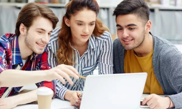 Ya está disponible la lista de admitidos para examen de idoneidad de abogados (Freepik)