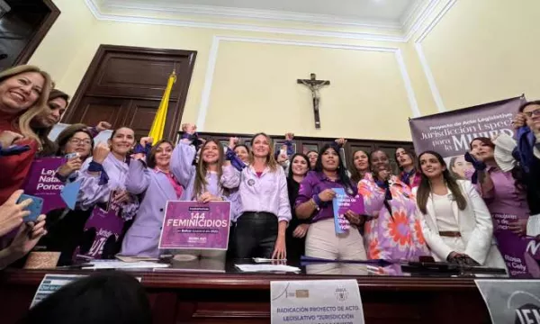 Radican proyecto que establecería la jurisdicción especial para la mujer (Carolina Arbelaez)