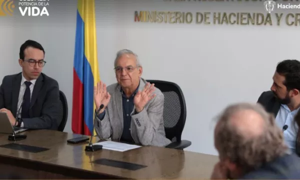 Gobierno solicita ampliación de cupo de endeudamiento al Congreso (Minhacienda)