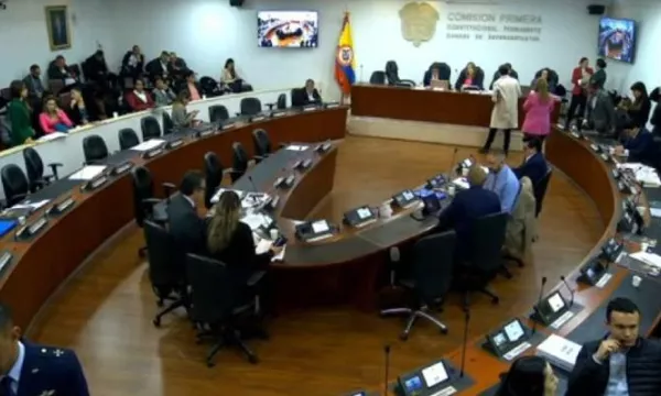 Reducción del salario de los congresistas se hundió en tercer debate (Cámara)