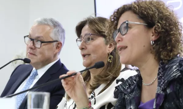 Gobierno prepara proyecto para erradicar violencias de género y por prejuicio (Minjusticia)