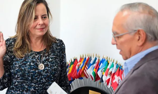 Helga Rivas es la nueva ministra de Vivienda, Ciudad y Territorio (Presidencia)