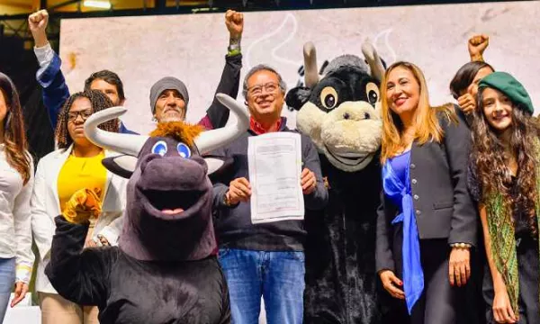 Lista la ley antitaurina (Presidencia)