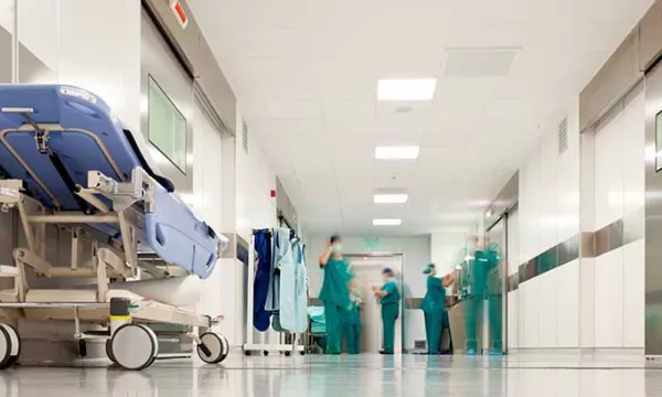 Medicos-Reforma-salud(shutterstock)
