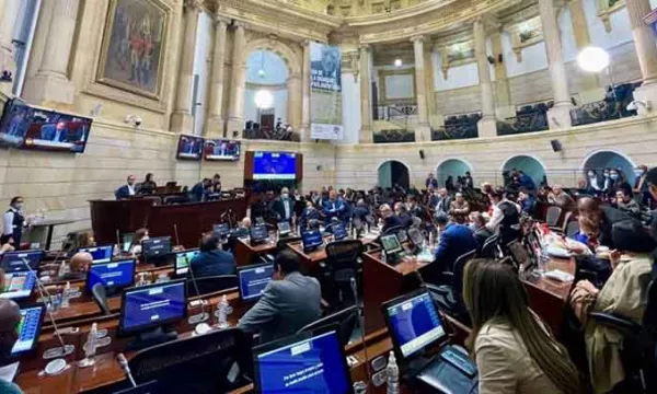 PLENARIA-LEYES-CONGRESO(senado)