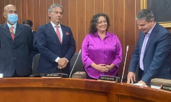 Comisión Cuarta del Senado estudiará proyecto de reforma laboral (Senado)