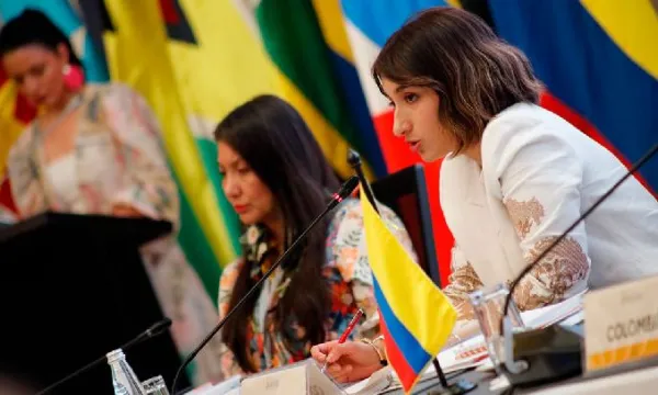 Cancillería otorga funciones a personal no diplomático en misiones en el exterior (Presidencia)