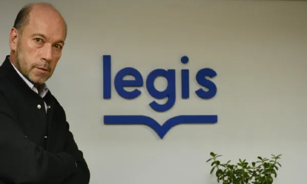 La IA llega a las aulas de Derecho en Colombia, gracias a la alianza Legis-CEIPA