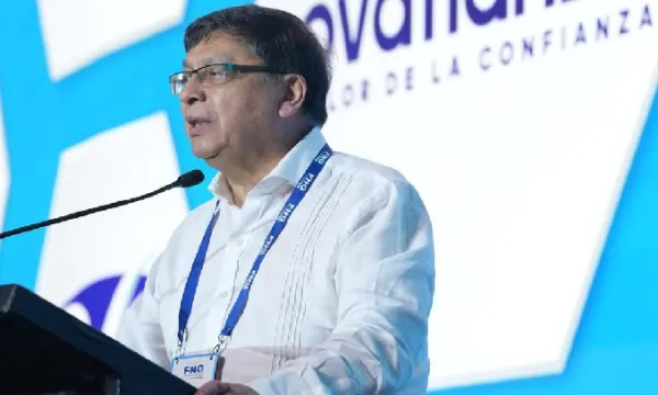 Asignan al magistrado Ibáñez revisión del decreto de consulta popular