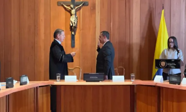 Se posesiona como nuevo magistrado de la Sala Laboral Juan Carlos Espeleta (X CSJ)